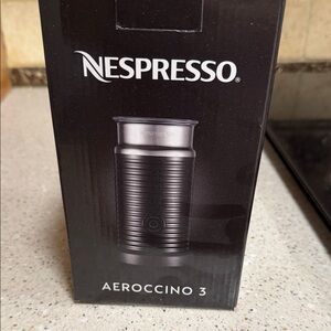 Nespresso Aeroccino 3 in Black BRAND NEW